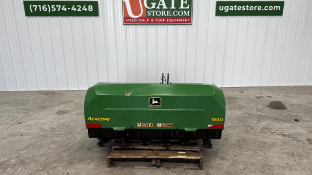 John-Deere-Aerocore-500-3-PT-Tractor-Driven-Aerator-1-800×600-1