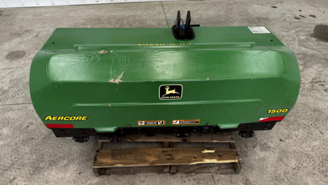 John-Deere-Aerocore-500-3-PT-Tractor-Driven-Aerator-2-800×600-1