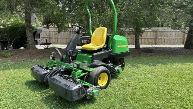 John-deere-2500-