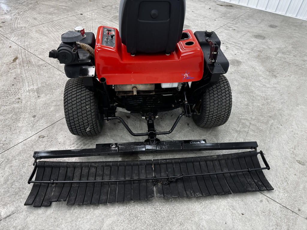 Smithco-Sandstar-2WD-Athletic-Field-and-Bunker-Rake-5-1024×768-1