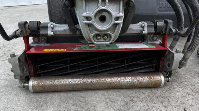 Toro-Greensmaster-3300-Gas-2WD-Greensmower-1-800×600-1