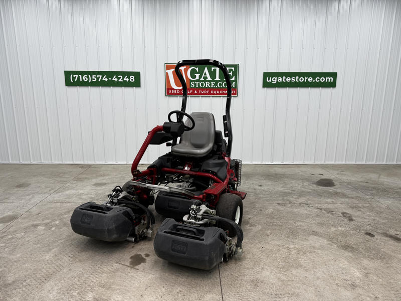 Toro-Greensmaster-TriFlex-3300-Greens-Mower-6-800×600-1