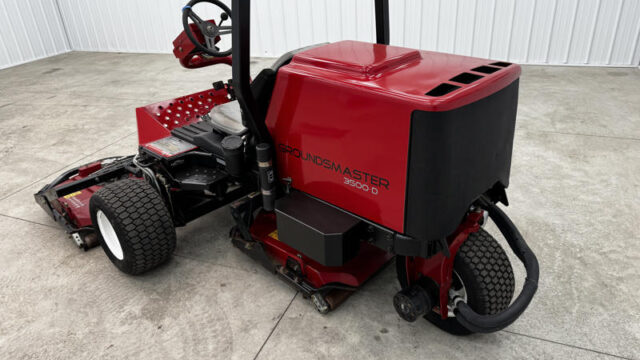 Toro-Groundsmaster-3500-Diesel-3WD-Contouring-Mower-6-800×600-1