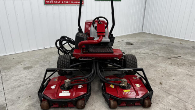 Toro-Groundsmaster-3500-Sidewinder-Diesel-3WD-Contouring-Mower-3-800×600-1