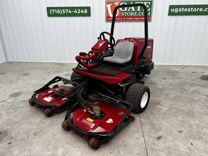 Toro-Groundsmaster-3500-Sidewinder-Diesel-3WD-Contouring-Mower-4-800×600-1