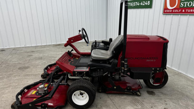 Toro-Groundsmaster-3505-Diesel-2WD-Contouring-Rotary-Mower-4-800×600-1