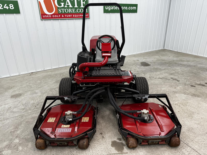 Toro-Groundsmaster-3505-Diesel-2WD-Contouring-Rotary-Mower-6-800×600-1-1