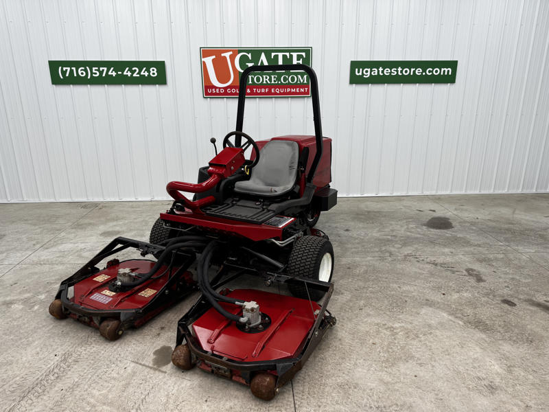 Toro-Groundsmaster-3505-Diesel-2WD-Contouring-Rotary-Mower-7-800×600-1-1