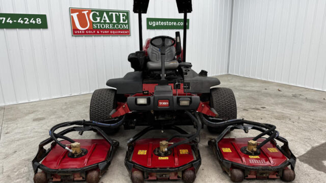Toro-Groundsmaster-4500-Diesel-4WD-Contouring-Mower-3-800×600-1-1