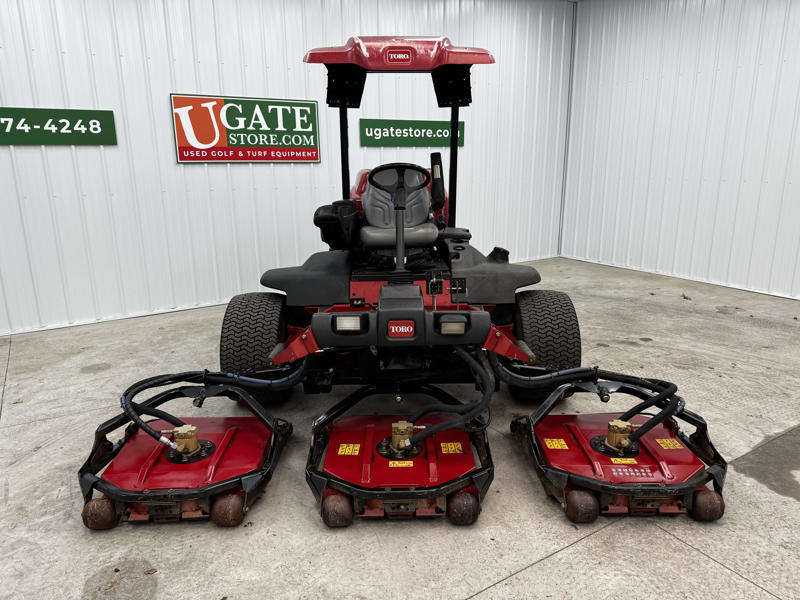 Toro-Groundsmaster-4500-Diesel-4WD-Contouring-Mower-3-800×600-1-1