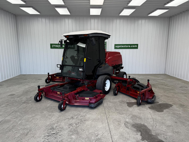 Toro-Groundsmaster-5910-Diesel-4WD-Climate-Controlled-Cab-Wide-Area-Mower-10-800×600-1