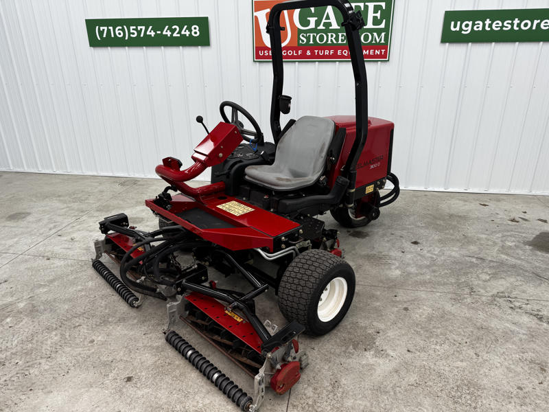 Toro-Reelmaster-3100-Diesel-3WD-Sidewinder-Triplex-Mower-4-800×600-1