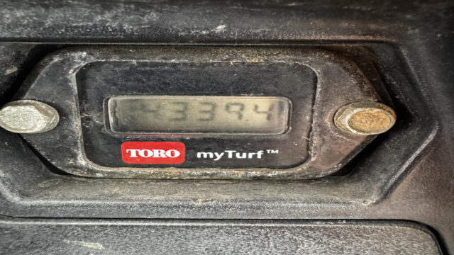 Toro-Reelmaster-5410-Diesel-2WD-Fairway-Reel-Mower-10-800×600-1-2