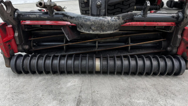 Toro-Reelmaster-5410-Diesel-2WD-Fairway-Reel-Mower-11-800×600-1