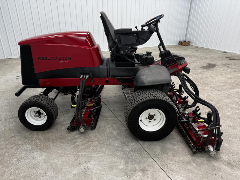 Toro-Reelmaster-5410-Diesel-2WD-Fairway-Reel-Mower-4-800×600-1-2