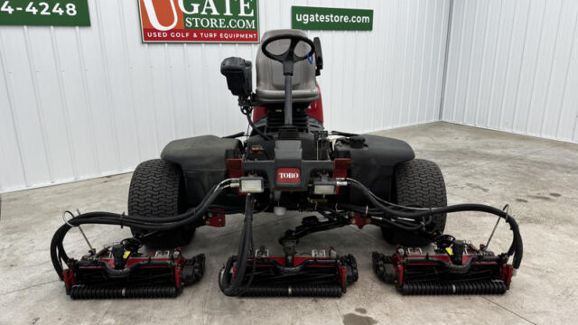 Toro-Reelmaster-5410-Diesel-2WD-Fairway-Reel-Mower-4-800×600-1