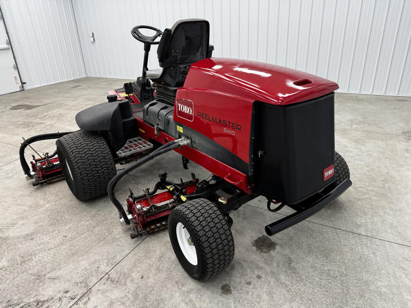 Toro-Reelmaster-5410-Diesel-2WD-Fairway-Reel-Mower-5-800×600-1-2