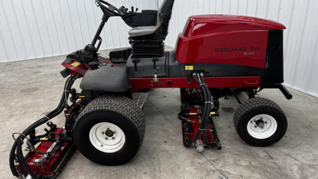 Toro-Reelmaster-5410-Diesel-2WD-Fairway-Reel-Mower-6-800×600-1-1