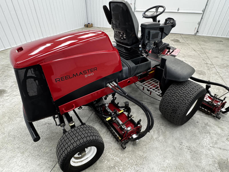Toro-Reelmaster-5410-Diesel-2WD-Fairway-Reel-Mower-7-800×600-1