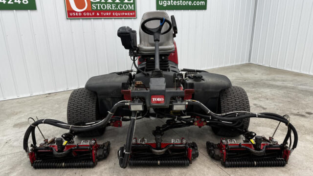 Toro-Reelmaster-5410-Diesel-2WD-Fairway-Reel-Mower-8-800×600-1-1