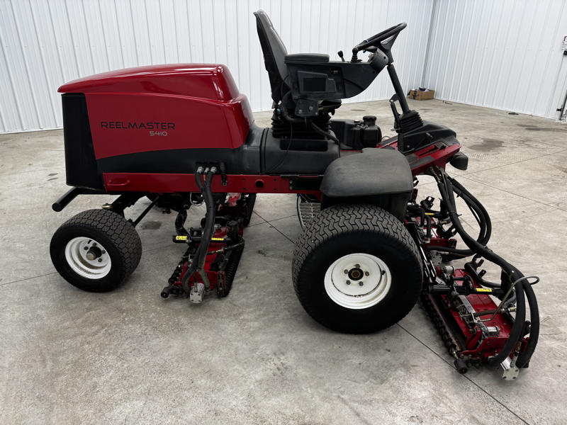 Toro-Reelmaster-5410-Diesel-2WD-Fairway-Reel-Mower-8-800×600-1