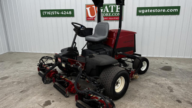 Toro-Reelmaster-5510-Diesel-2WD-Fairway-Mower-4-800×600-1