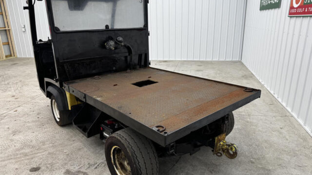 Toro-Workman-INDUSTRIAL-HDX-Diesel-2WD-Fixed-Flat-Bed-Utility-Vehicle-7-800×600-1-1