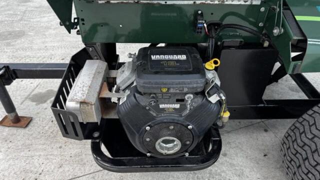 Turfco-Widespin-1550-Pull-Behind-Top-Dresser-1-800×600-1
