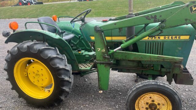 john-deere-tractor-4