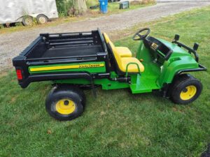 2018 John Deere Turf gator