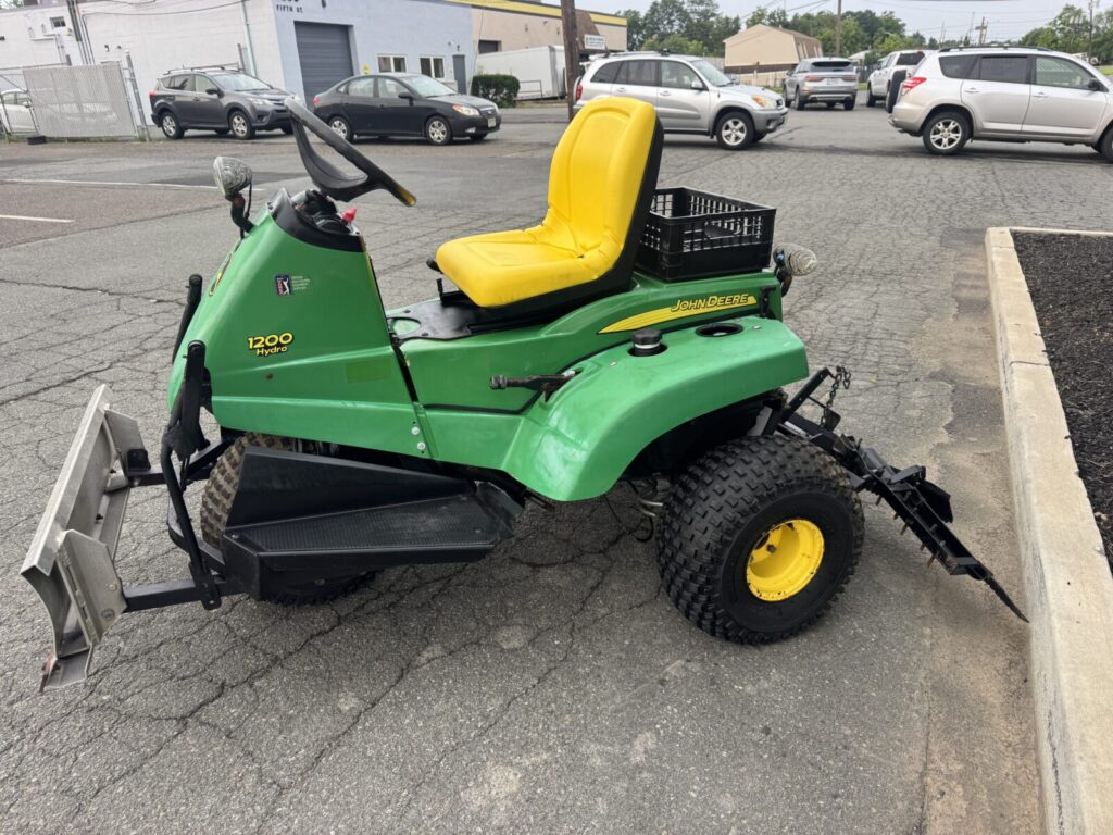 4792