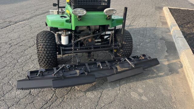 4882