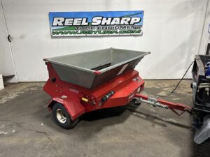 Toro 2300 Topdresser
