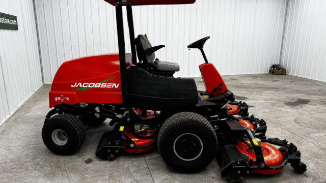 Jacobsen-AR522-Diesel-4WD-Contouring-Rotary-Mower-2-800×600-1