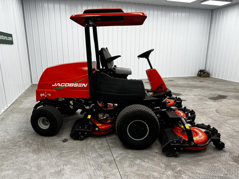 Jacobsen-AR522-Diesel-4WD-Contouring-Rotary-Mower-2-800×600-1