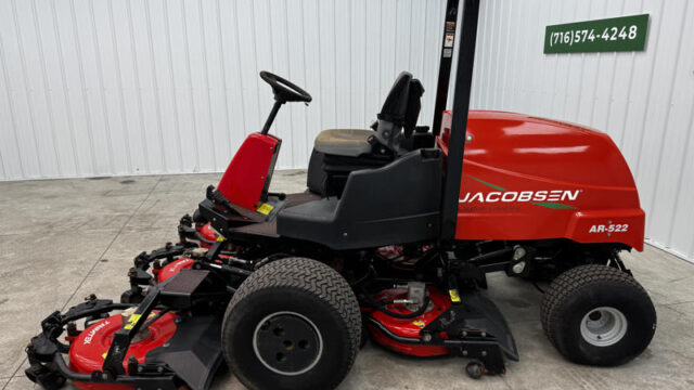 Jacobsen-AR522-Diesel-4WD-Contouring-Rotary-Mower-5-800×600-1-1