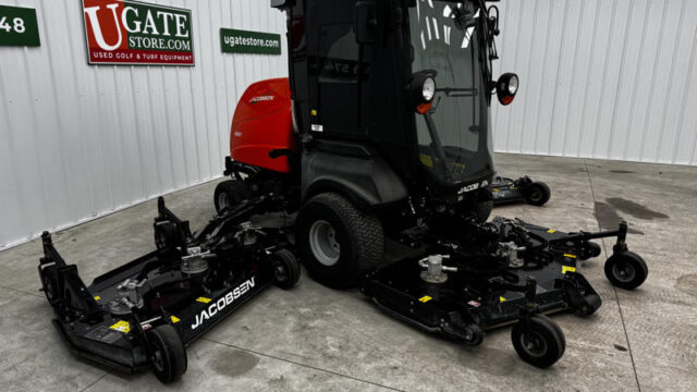 Jacobsen-HR800-Diesel-4WD-Climate-Controlled-Cab-Wide-Area-Mower-3-800×600-1