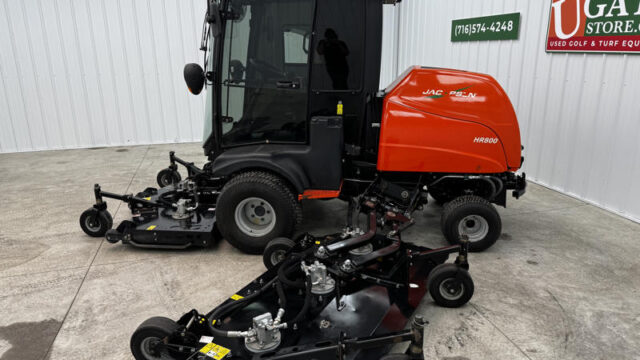 Jacobsen-HR800-Diesel-4WD-Climate-Controlled-Cab-Wide-Area-Mower-6-800×600-1