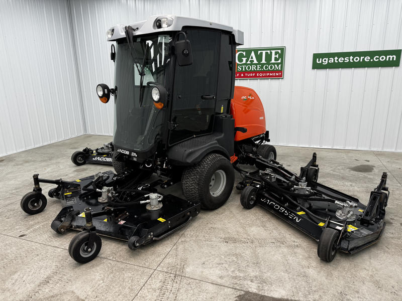 Jacobsen-HR800-Diesel-4WD-Climate-Controlled-Cab-Wide-Area-Mower-7-800×600-1