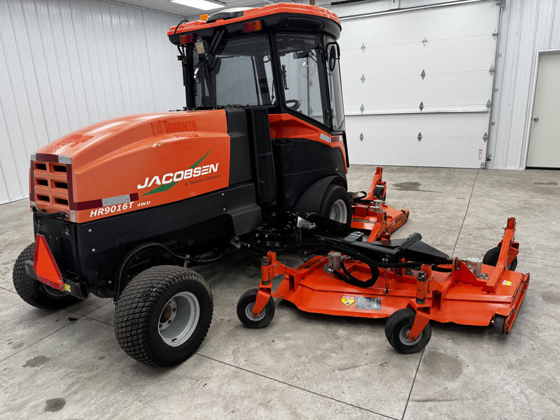 Jacobsen-HR9016-Turbo-Diesel-4WD-Wide-Area-Mower-2-800×600-1