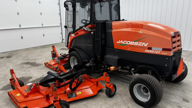 Jacobsen-HR9016-Turbo-Diesel-4WD-Wide-Area-Mower-3-800×600-1