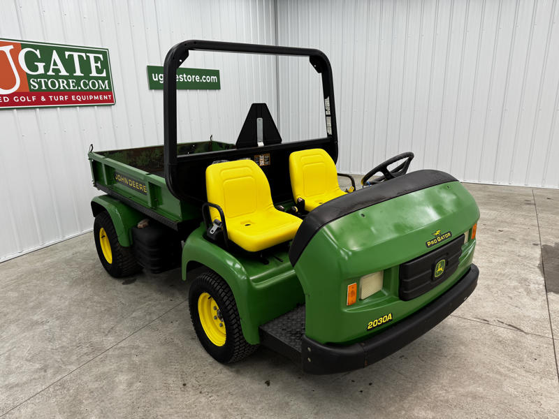 John-Deere-Pro-Gator-2030-Diesel-2WD-w_-Aux-Hydraulics-1-800×600-1