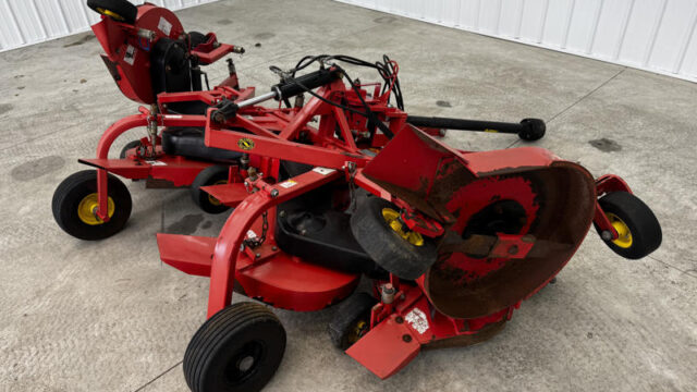 Lastec-721XR-Pull-Behind-Articulating-7-Deck-Pull-Behind-PTO-Driven-Mower-1-800×600-1