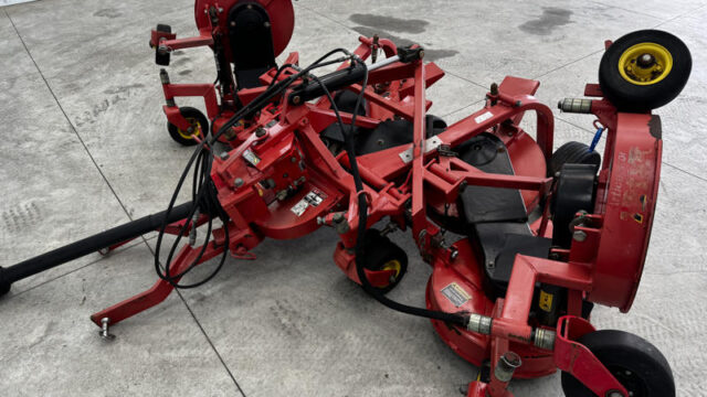 Lastec-721XR-Pull-Behind-Articulating-7-Deck-Pull-Behind-PTO-Driven-Mower-4-800×600-1