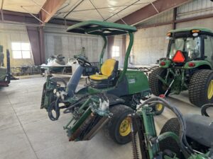 John Deere 8700