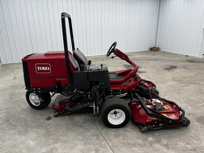 Toro-Groundsmaster-3505-Diesel-Contouring-Rotary-Mower-2-800×600-1