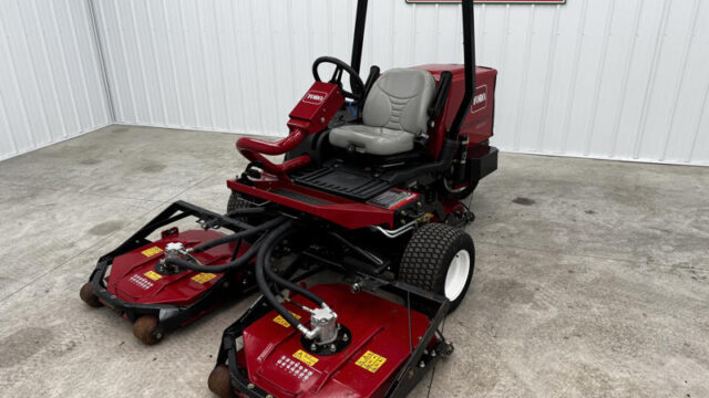 Toro-Groundsmaster-3505-Diesel-Contouring-Rotary-Mower-6-800×600-1