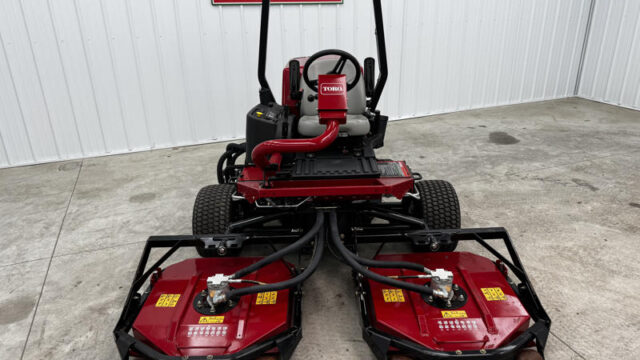 Toro-Groundsmaster-3505-Diesel-Contouring-Rotary-Mower-7-800×600-1