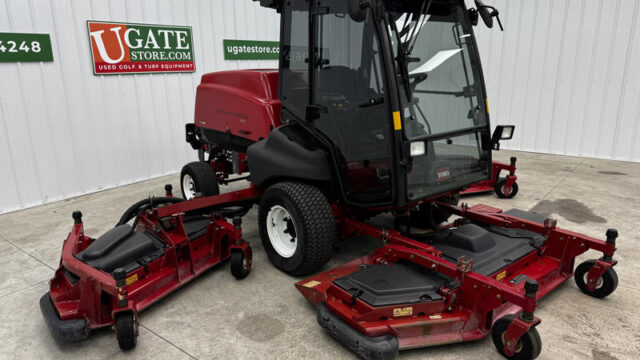Toro-Groundsmaster-5910-Diesel-4WD-Climate-Controlled-Cab-Wide-Area-Mower-1-800×600-1