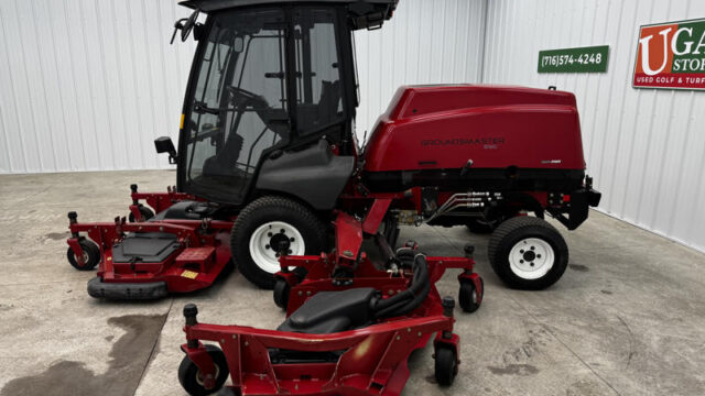 Toro-Groundsmaster-5910-Diesel-4WD-Climate-Controlled-Cab-Wide-Area-Mower-4-800×600-1
